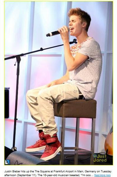 Justin Bieber dał koncert na lotnisku we Frankfurcie