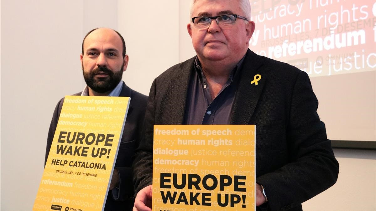 aviones de cataluña a bruselas bilaketarekin bat datozen irudiak
