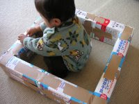 おもちゃ購入する前に めちゃ簡単 0歳赤ちゃんへの手作りおもちゃ 育児お役立ち便利帳 Hello Aka ハロアカ