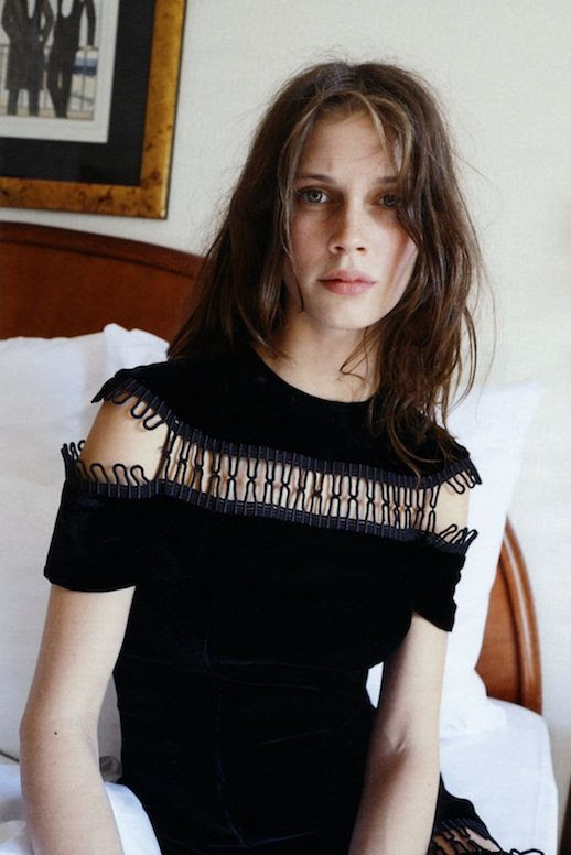 LE FASHION BLOG MODEL ACTRESS MARINE VACTH INTERVIEW GERMANY Photographer Juergen Teller Styling Julia von Boehm CHRISTOPHER KANE LOOP CUT OUT DRESS EFFORTLESS FRENCH STYLE INSPIRATION WAVY HAIR NATURAL BEAUTY JEUNE ET JOLIE YOUNG AND BEAUTIFUL FILM MOVIE 1 photo LEFASHIONBLOGMARINEVACTHINTERVIEWGERMANY1.jpg
