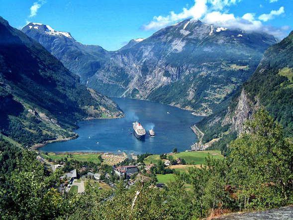 Ranked 10, Norway moved up a spot from last year’s position. Though Norway scores low in terms of conflict, it has seen a sharp rise in militarization, largely due to the increase in weapons exports.