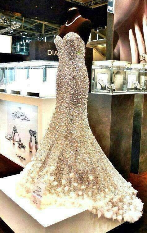 Blinged Out Wedding Dresses | Trusper