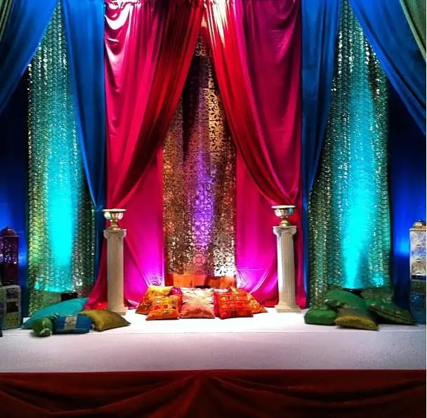 20 Eye Refreshing Mehndi Decoration Ideas SheIdeas 20 Eye Refreshing Mehndi Decoration Ideas SheIdeas