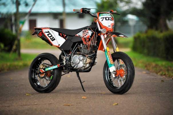 Supermoto Bike Concept
