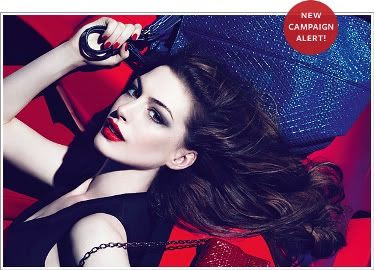 Anne Hathaway Tods