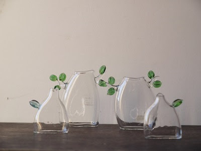 ガラス作家 花凛さんの花器が届きました 野良着屋 白椿 新着お知らせページ