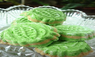 Kue Bangkit Pandan Khas Riau