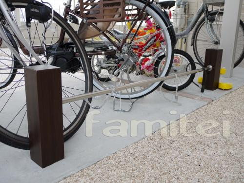 自転車 タイヤ 止め