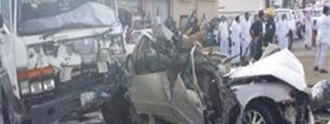 بالصور: مصرع 3 أشخاص و اصابة 5 في حادث تصادم مروع بالباحة 
