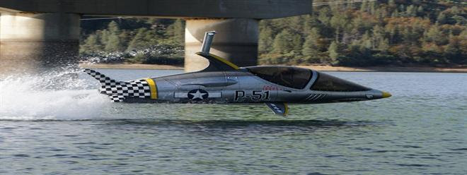 غواصة رامز قرش البحر فى طريقها للعودة للامارات