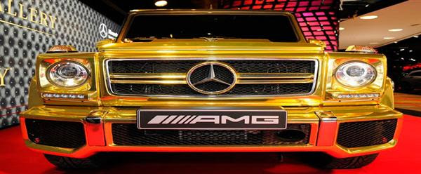 غضب واستياء سعوديين بسبب شراء أمير سعودي سيارة مطلية بالذهب