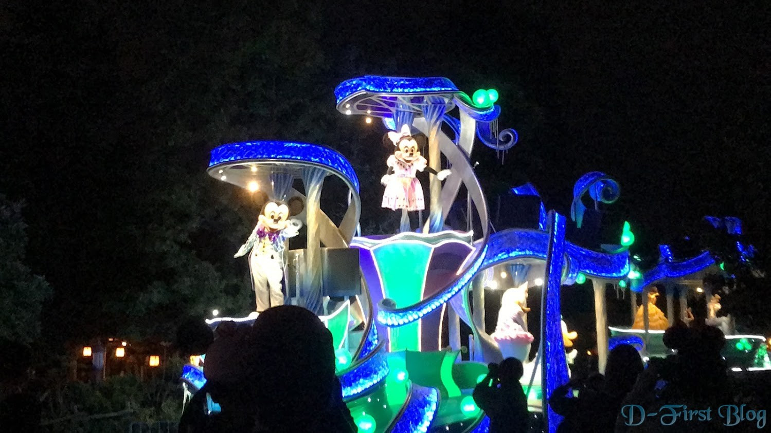 Tdl ナイトフォール グロウ