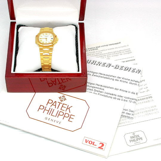 Originalfoto PATEK PHILIPPE NAUTILUS, DAMEN-ARMBANDUHR, GOLD GEPRÜFT