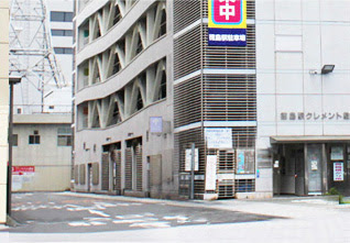 徳島駅クレメント駐車場