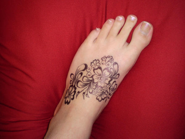 foot tattoos