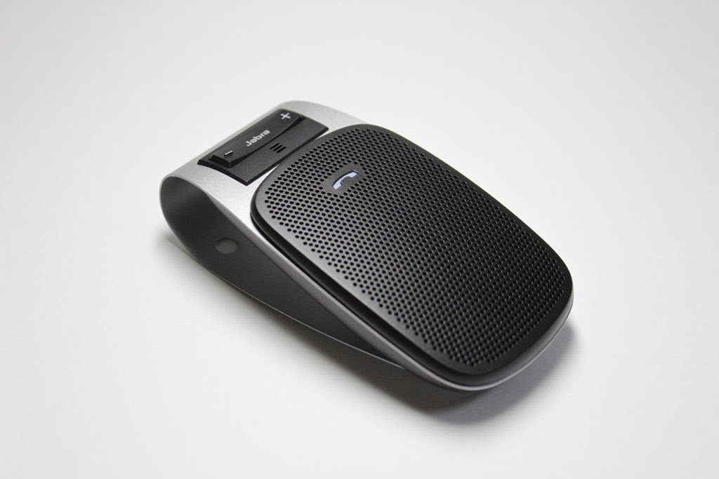 レビュー 運転中にiphoneに触れることなく安全にハンズフリー通話ができる Jabra Drive