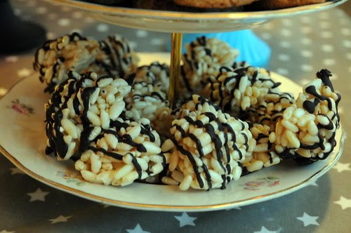 caramel-ricepuffs