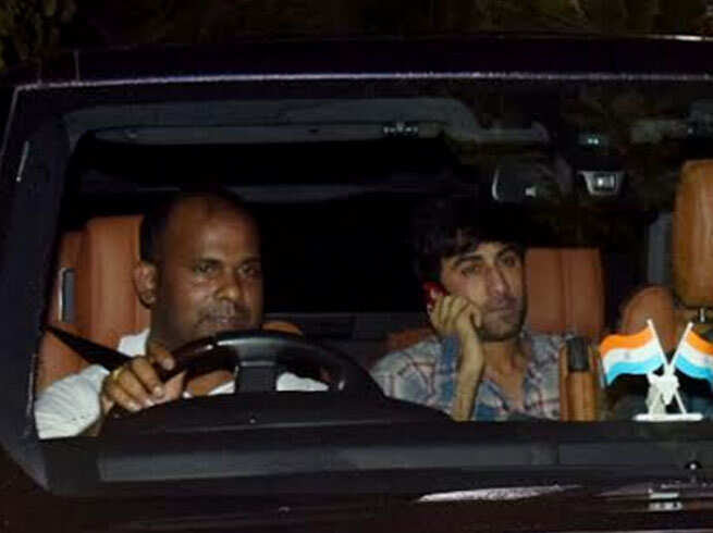 रणबीर और आलिया खुलकर कर रहे प्यार का इजहार!