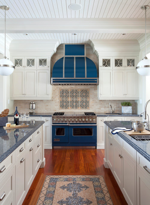 http://www.houzz.com/photos/11139942/Oakville-Lakeside-Residence-traditional-kitchen-toronto
