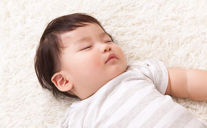 赤ちゃんの笑顔はいつから見られる 笑顔を引き出す育児のポイントも紹介 ベネッセ教育情報サイト