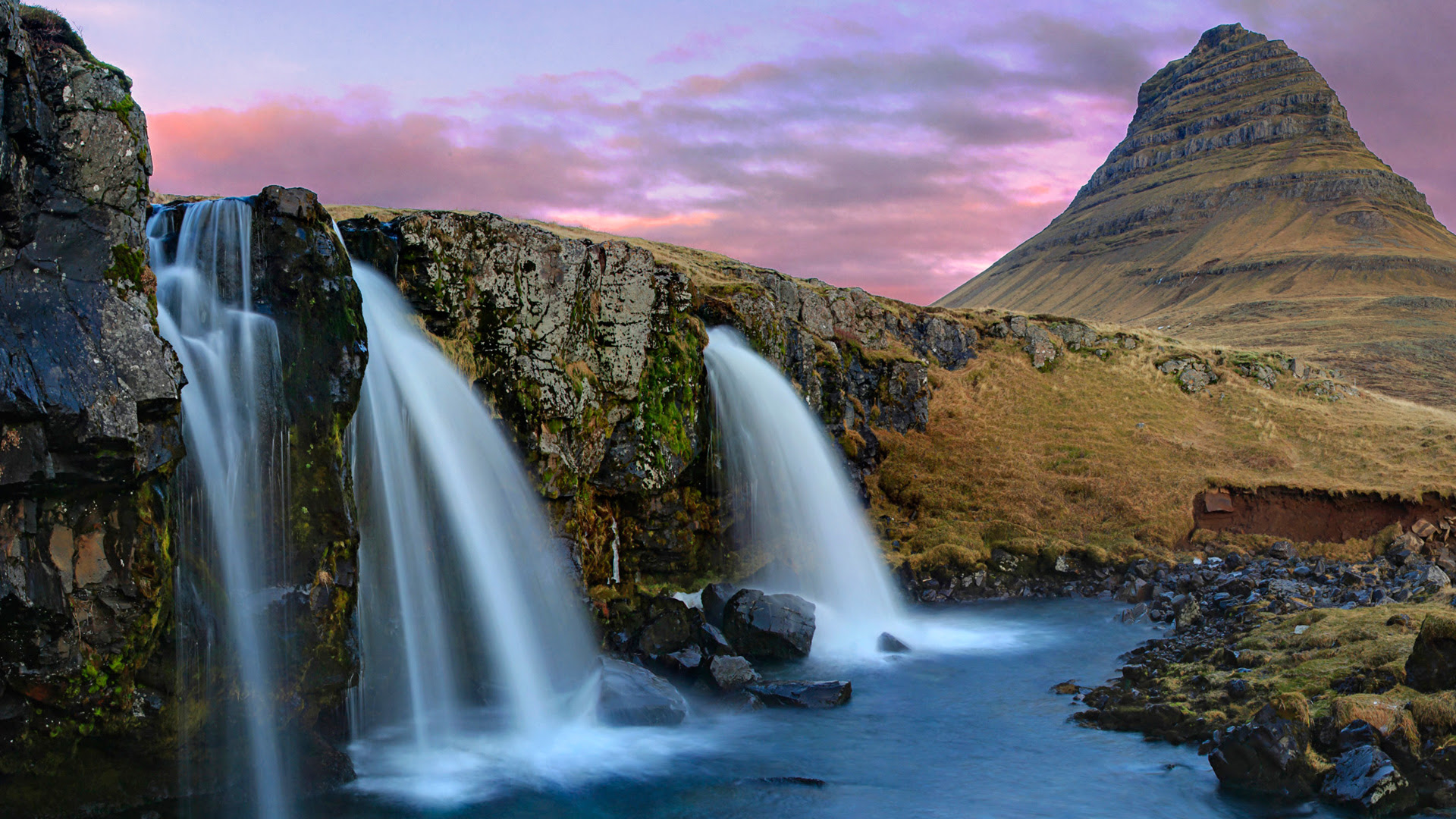 Desktop Wallpaper HD Widescreen Free Download 1366x768