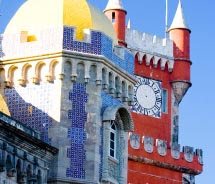 This national palace overlooks the town of Sintra. What is its name? S