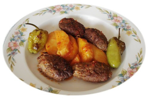 İzmir Köfte