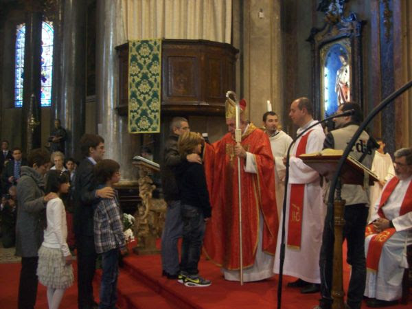 La figura del padrino o madrina nei sacramenti è diventata ...