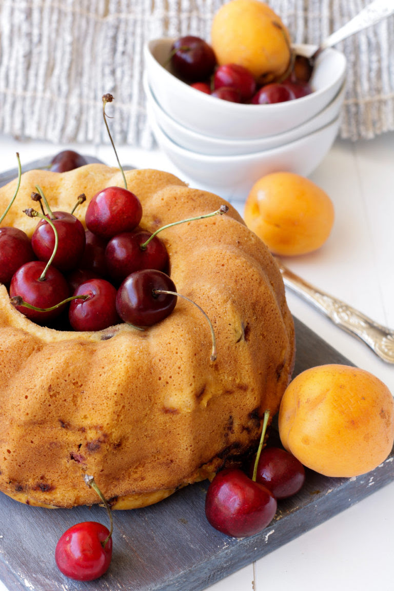Ciambella alla frutta