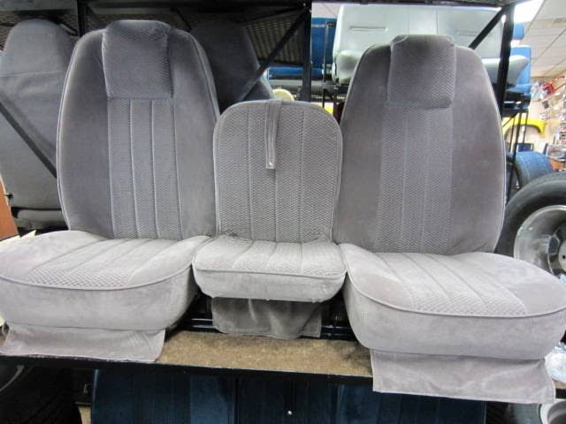 94 97 Dodge Ram Club Cab C 200 Light Gray Cloth Triway 