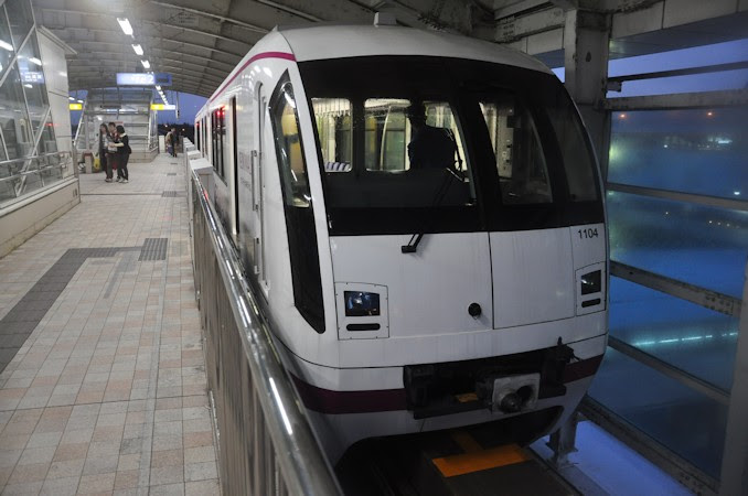 沖縄都市モノレール１０００形 日本の旅 鉄道見聞録