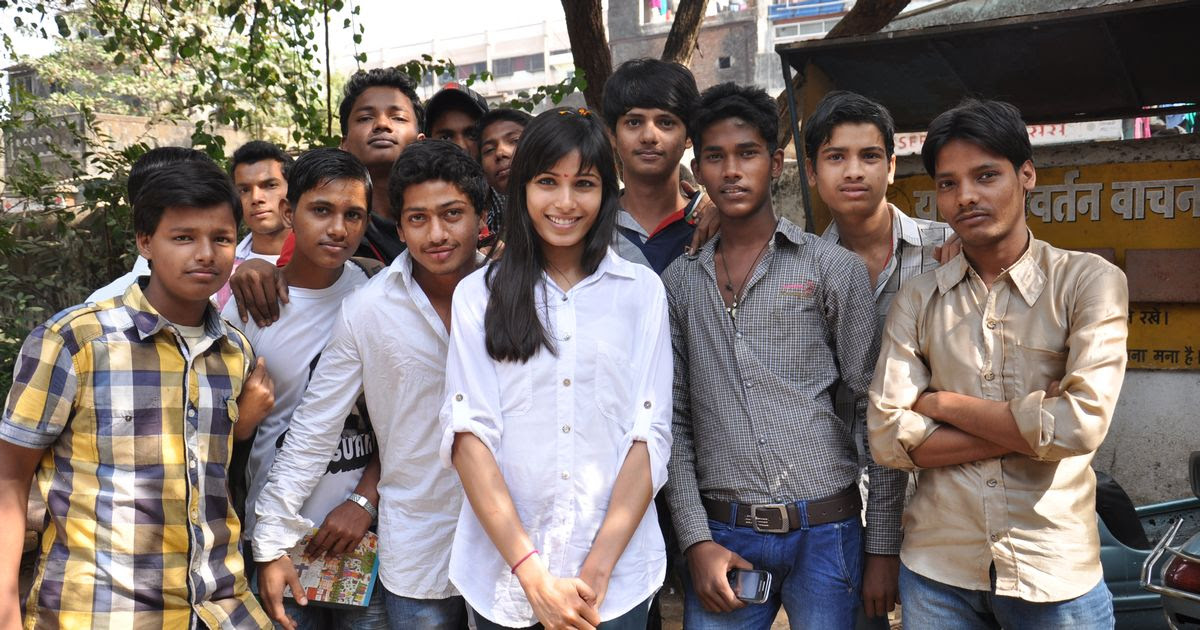 Slumdog millionaire star Freida Pinto travelled to India
