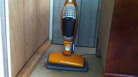 If you see no light when it is charging, check whether the charger is working. Electrolux Ergorapido Cordless Vacuum Cleaner Review - YouTube