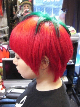 日本の奇抜な髪型 完熟トマトヘアーに対する 海外の反応 海外ネタ帳