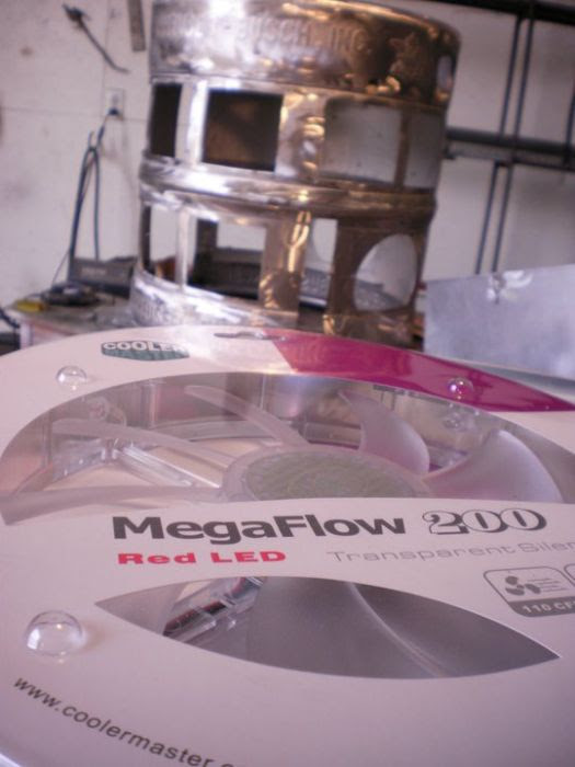 Beer Keg PC Mod (43 pics)