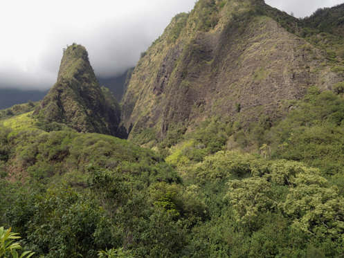Average annual rainfall: 9293mm

Puu Kukui is the highest peak of Mauna Kahalawa, located in Hawaii. The peak was formed by a volcano whose caldera eroded into what is now called the Īʻao Valley.