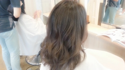 15 16冬 スモーキーアッシュブラウンカラー 6トーンの暗めの透明感と透け感のある髪色 美容師 谷垣良和オフィシャルブログ U Realm Ginza 銀座の美容室
