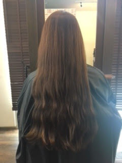長い髪をバッサリ切ってイメチェン 沖縄 浦添市 新都心エリアの美容室 Hair Designing B Pep With Zoom ヘアデザイニング ビーペップ ウィズ ズーム