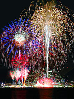 花火携帯待受画像 無料壁紙 みなとこうべ海上花火大会