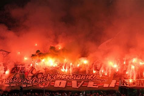* required field your name: Fanfotos: Hannover 96 - 1. FC Kaiserslautern 2:1 (1:1