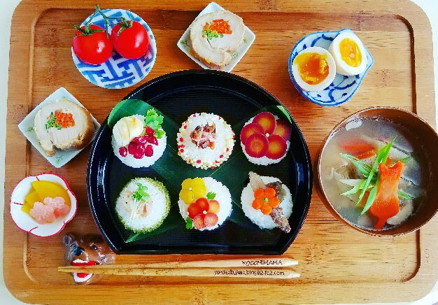 プレートご飯 お弁当にもおすすめ可愛いおにぎり達 喜ぶ顔がみたくて