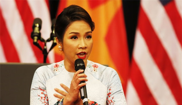 Mỹ Linh: “Tôi rất tiếc, một tai nạn nghề nghiệp với tôi” - Ảnh 1.