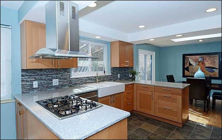 20 Nice U-Shaped Kitchen Design Ideas (PHOTOS) | Epic Home ...