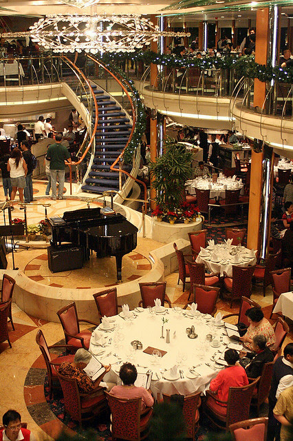 Romeo & Juliet fine dining hall