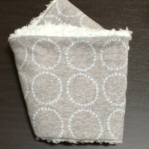 手作りキットで裏ファーのネックウォーマーを作成 ミシンで簡単 ここめいど