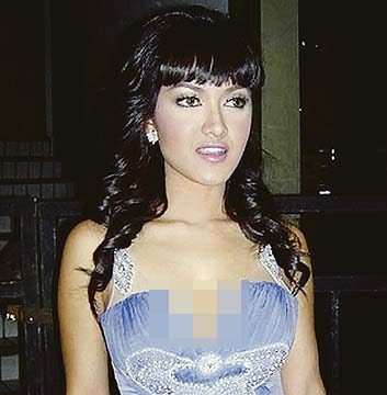 Julia Perez on Julia Perez