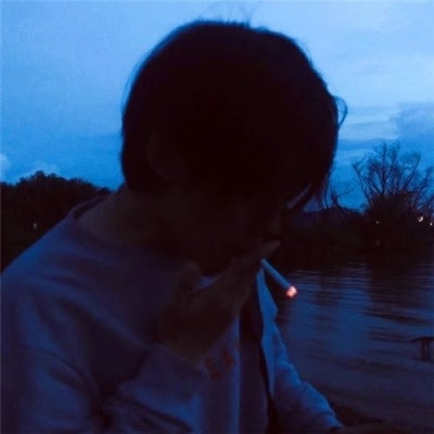 低谷期头像男丧高清失恋又很丧的头像男生超酷图片 男生头像 美头网