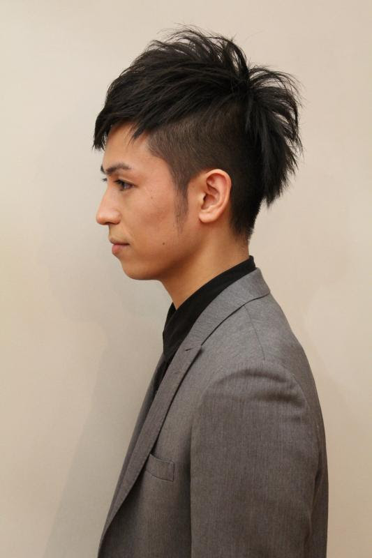 ビジネス フォーマルテイスト メンズ アシンメトリーツーブロック 表参道の美容院cooetfuu クーエーフー 最新ヘアカタログ詳細 Id 4