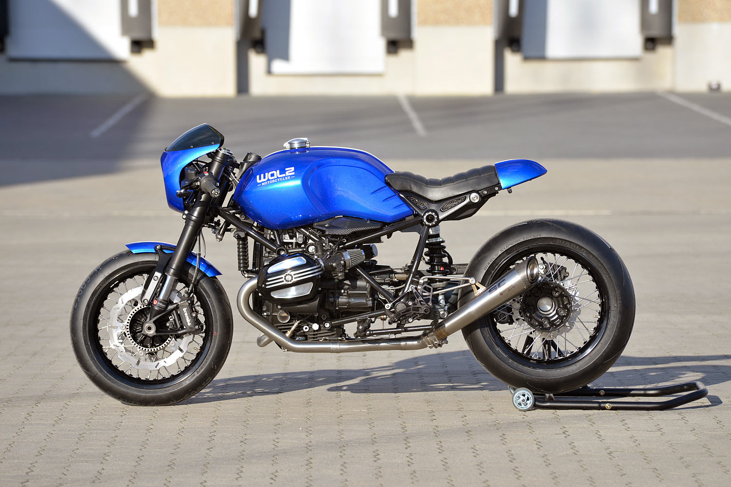 PSYCHODRAMA. The 'Schizzo's Son' BMW R nineT Cafe Racer by Walzwerk -  Pipeburn