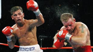 Arturo Gatti, left, engaged in a memorable trilogy of bouts with Micky Ward. 
